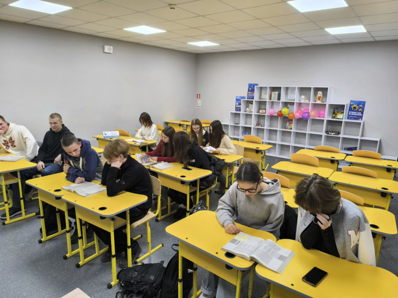 Knowledge to overcome fear: Giving Ukrainian school children back their future