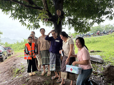 Better Prepared for Floods: Mr. Houng's Story